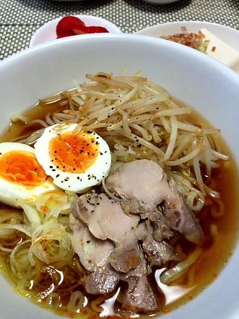 Snapdishの料理写真:醤油ラーメン|純子さん