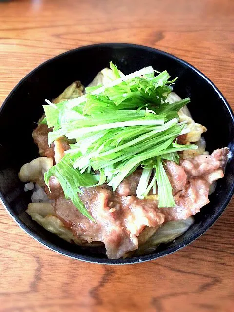 お昼ご飯★豚照りマヨ丼|ちはるさん