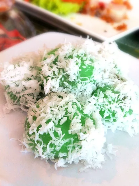 Klepon; indonesian dessert|tiffany chendrainyさん