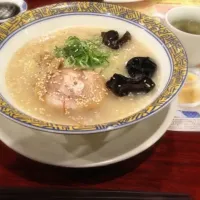 バーミヤン とんこつラーメン|小池夏実さん