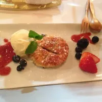 Snapdishの料理写真:Dessert|Terri MacMillanさん