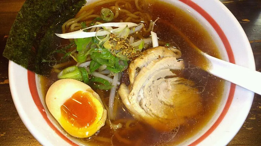 醤油麺|(´ｰ`* ))))fumiemonさん