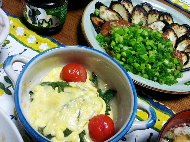 シオーネとベーコンの重ね焼き(ホットサラダ)|シェリリンさん