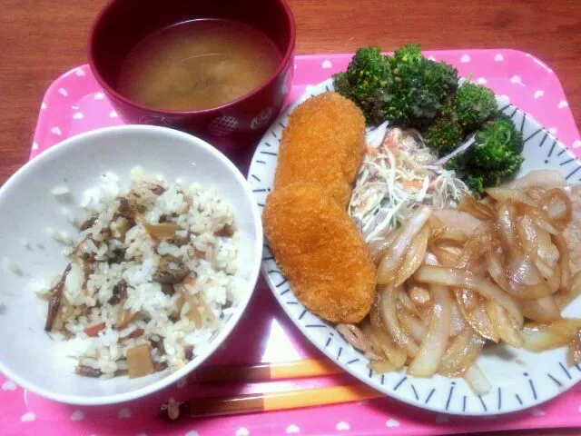 生姜焼きと混ぜご飯|あっきーさん