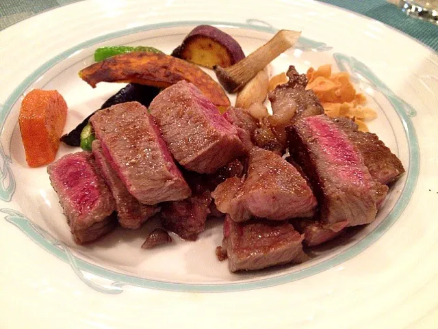 国産牛サーロインの鉄板焼き 焼き野菜添え|えみちぃさん