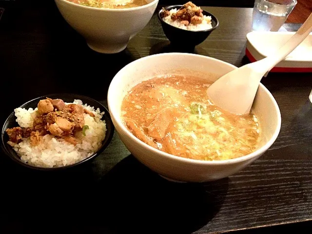 Snapdishの料理写真:別府 ラーメン  ふらり|吉良あゆみさん