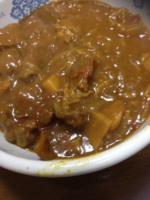 Snapdishの料理写真:トロトロ牛筋の煮込みカレー|Itsumiさん