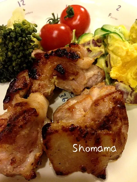 Snapdishの料理写真:鶏モモ肉のソテー😋|yukiさん