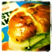 Hot Cross bun with cheese|Neil Oldhamさん