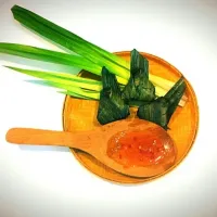 chicken wrapped in pandanus leaf|pitthayutさん