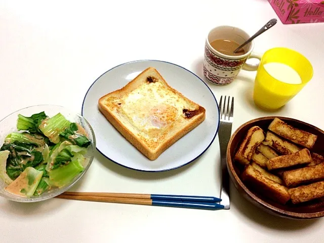 遅めの朝ごはん♡|ぼーちゃんさん