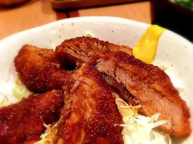 Snapdishの料理写真:ヒレカツ丼|rinnodbさん