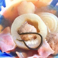 Snapdishの料理写真:コンソメベース+塩昆布スープ|クマまーまんさん