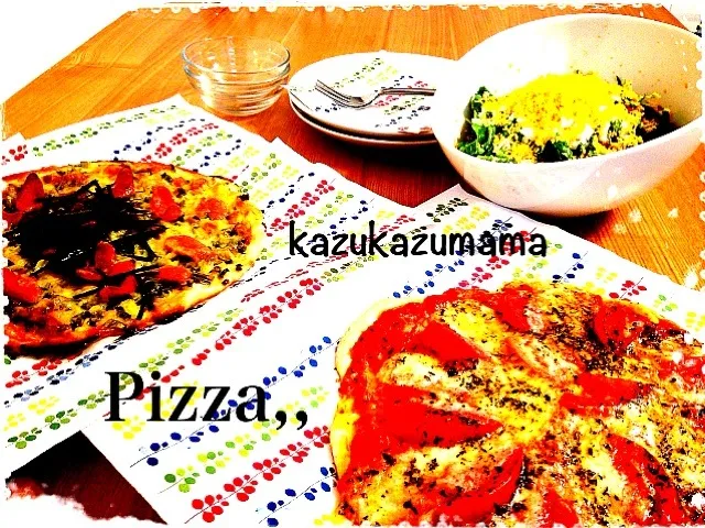 Snapdishの料理写真:ネギマヨ和風ピザ&マルゲリータ風ピザ🍕|kazukazumamaさん