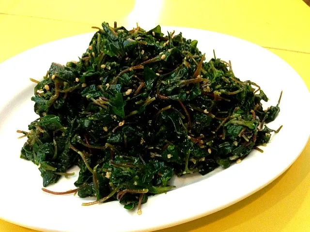 Watercress with Sesame Oil Salad|Pat Zaaさん