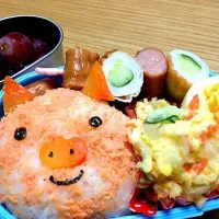 Snapdishの料理写真:春休みのお弁当☆豚さん♪|satomiさん