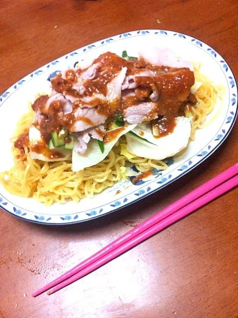 Snapdishの料理写真:冷しゃぶの香味みそ麺|まいこさん