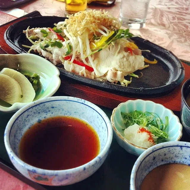 シャキシャキ野菜と豚の焼きしゃぶランチ|kureyanさん