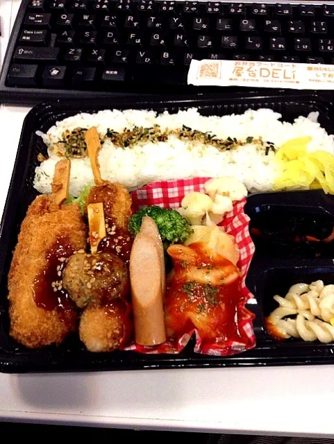 上げ底弁当430円。|しばお（≧∇≦）さん