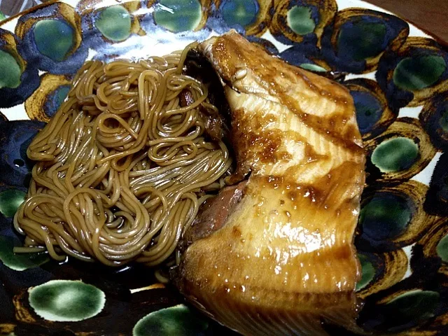 Snapdishの料理写真:煮魚そうめん    鰈|HalfPintさん