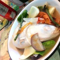 Snapdishの料理写真:Sinigang na Bangus|bethea dultraさん