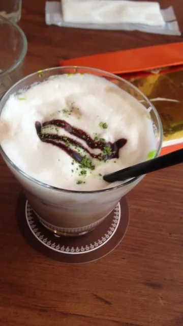 タワレコカフェのグリーンティーモカ|ばんなおさん