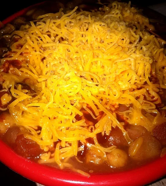 15 Bean Soup over White Rice & smothered with Louisiana Hot Sauce and cheddar|robb revereさん