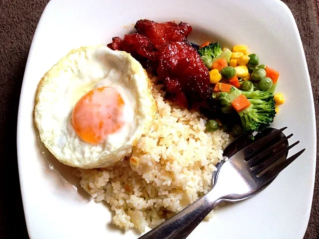 Tocilog with steamed veggies|kristina de la cruzさん