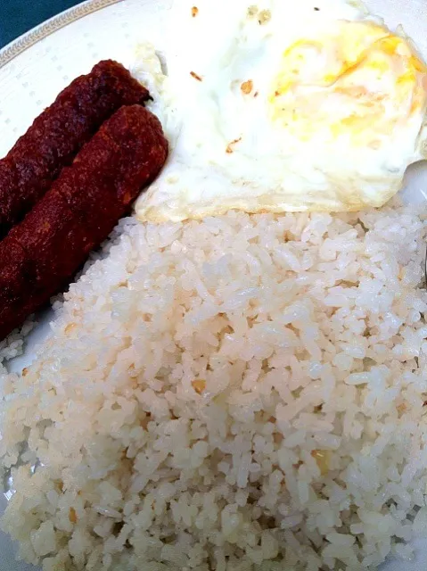 Longganisa with egg and garlic rice WINNER!!👍🍳|neil christian bagasalaさん