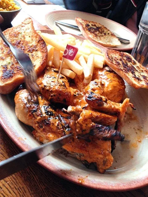 Nandos in London|Aqilah Sallehさん