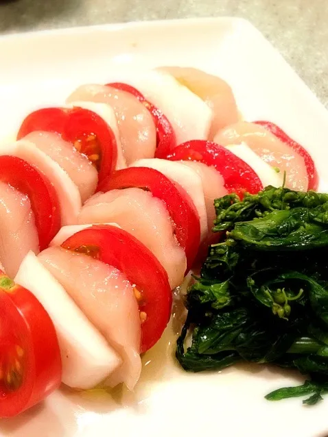 ホタテとカブとトマトの和風カルパッチョ 醤油とオリーブ油で♡|akinkotantanさん