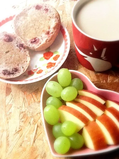 🍎モーニングプレート💗|さとう かおりさん