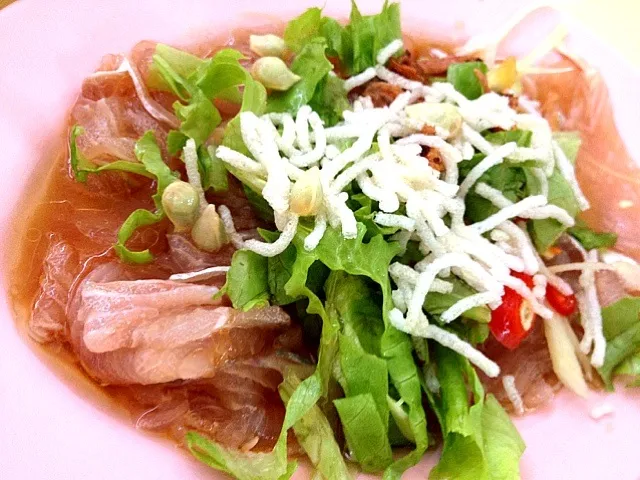 Raw fish salad|Nicholas Tayさん