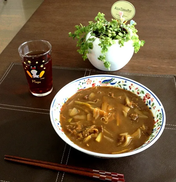 牛肉たっ〜ぷり焼き葱カレーうどん、ルイボスティー|pentarouさん