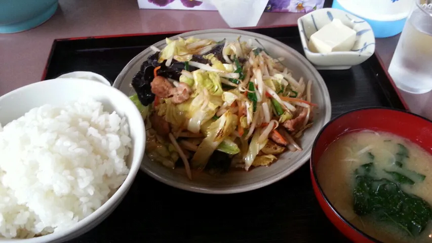 野菜炒め定食(*^^*)|たくぞうさん