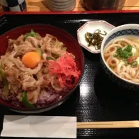 渋谷で珍しくこんなの食べたよ。残したけど。|かずやっこさん