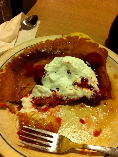 Snapdishの料理写真:Pancakes from IHOP|brittanyさん