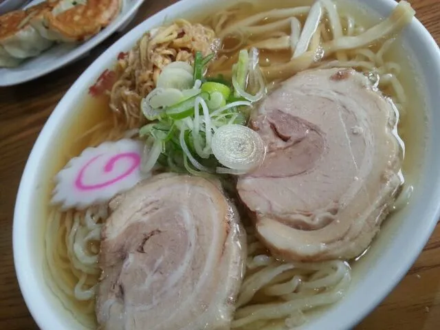 Snapdishの料理写真:しょうがラーメン|トモさん