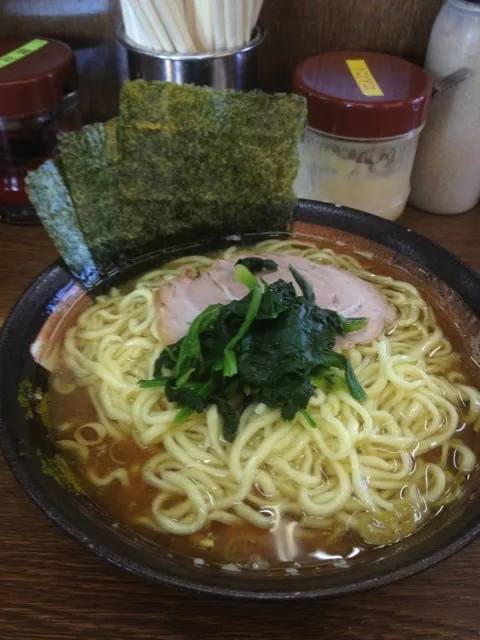 Snapdishの料理写真:大盛り、味濃い目、麺固め、油多め|Hajime Sakaiさん