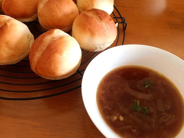 Onion soup with bread|mさん