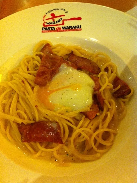 Snapdishの料理写真:Carbonara pasta|yashinta marceliaさん