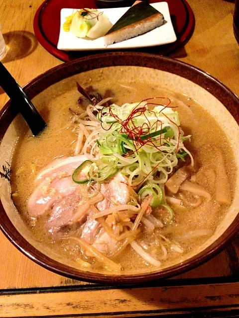 Snapdishの料理写真:つくしラーメン|とみーさん