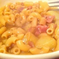 Pasta and potato soup. W/ bacon!|Zoe Collinsさん