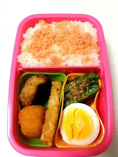 Snapdishの料理写真:4/8 お弁当|あずささん