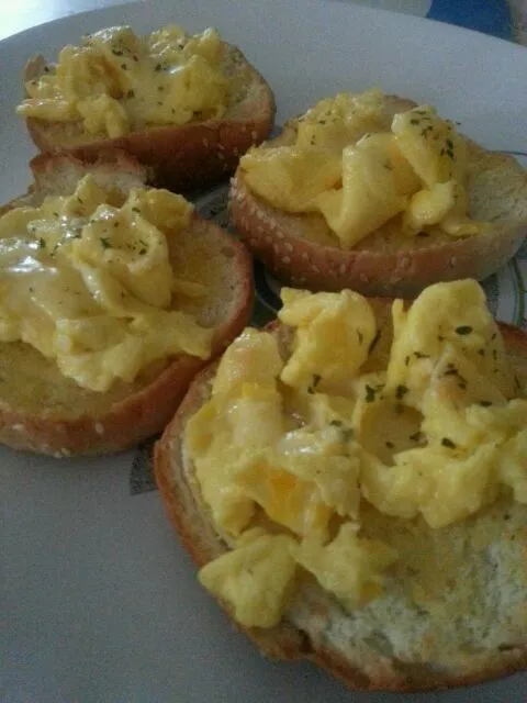 Grilled Cheese Scrambled Eggs on Buns|Mrs BNazさん