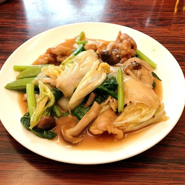 【今日のランチ】豚肉と白菜の炒め煮。あっさり味でうまうま〜。|takuya KAWANOさん