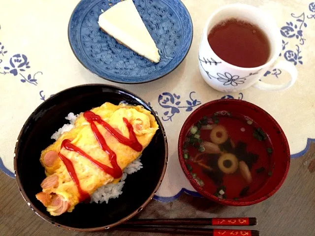 Egg omelet with Osuimono.|Comer Ruyeeさん