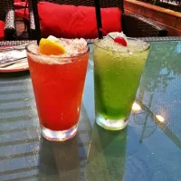 slush strawberry lemonade & slush green apple :)|nrshtlさん