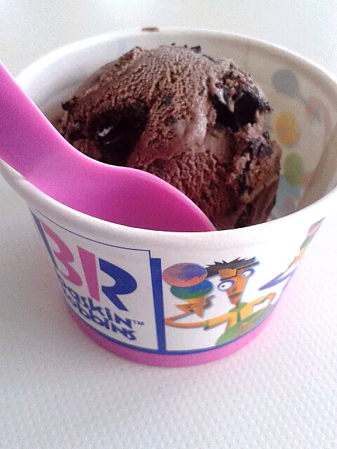 Snapdishの料理写真:Baskin Robbins choc chip #yummy|amniWjhhさん