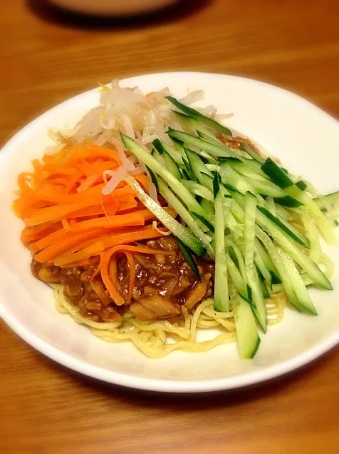 懐かしい給食の味♡ジャージャー麺!!|トマトさん